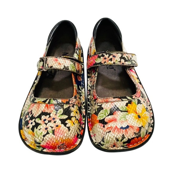 Multi Colorful Algeria - Picture 9 of 9